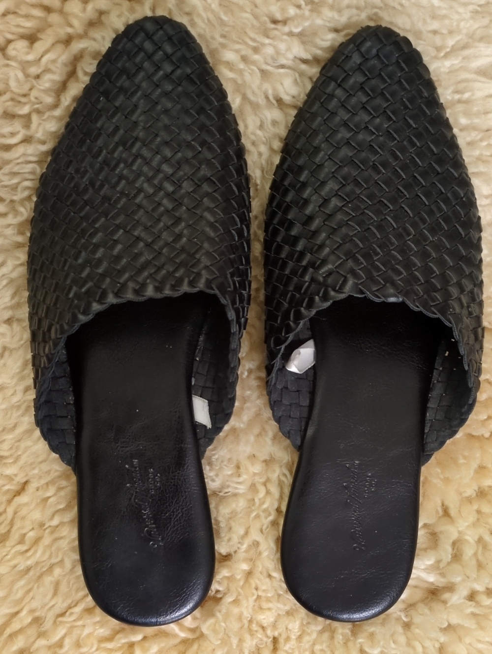Universal Thread Black Woven Slip-On Mules